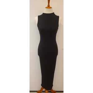 The NW sleeveless midi dress